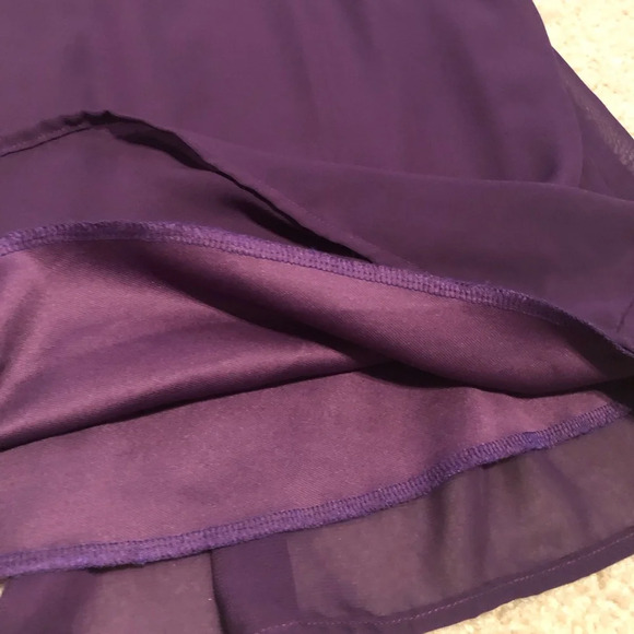 Small Discovery Clothing Gracie Sleeveless Chiffon Purple Blouse - Picture 8 of 8